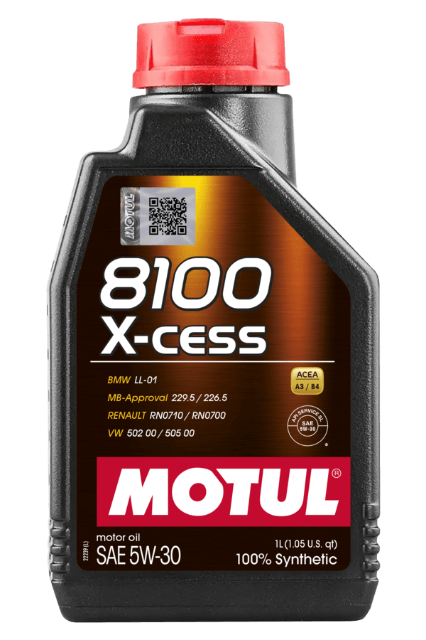 8100 X-CESS 5W-30 SUR LE DÉVERSEMENT